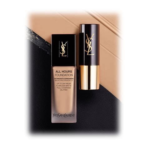 fondotinta yves saint laurent a lunga tenuta|Recensioni All Hours Foundation .